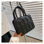 Bag Women Spring And Summer New Biscuit Bag Girl Texture Hand Carry Bag Good Hand Bag Messenger Bag