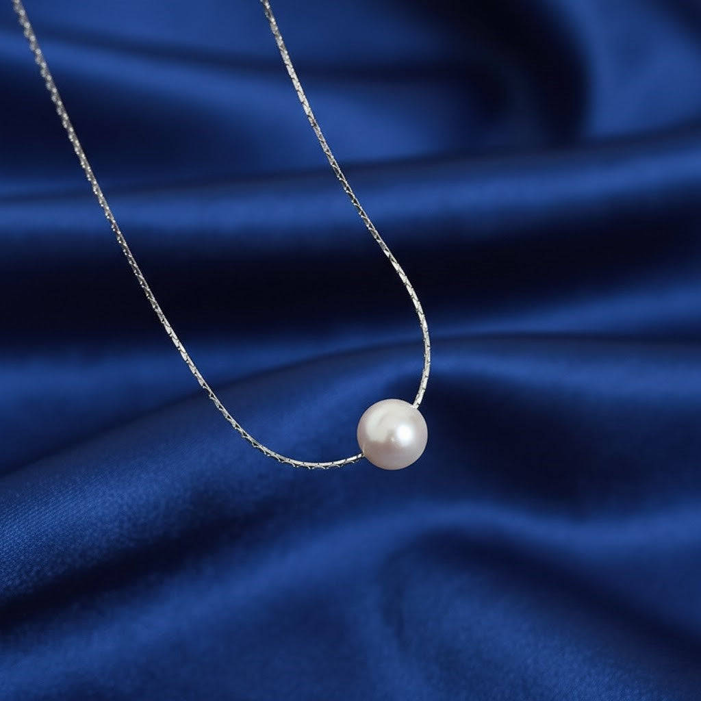 Silver Necklace with Pearl