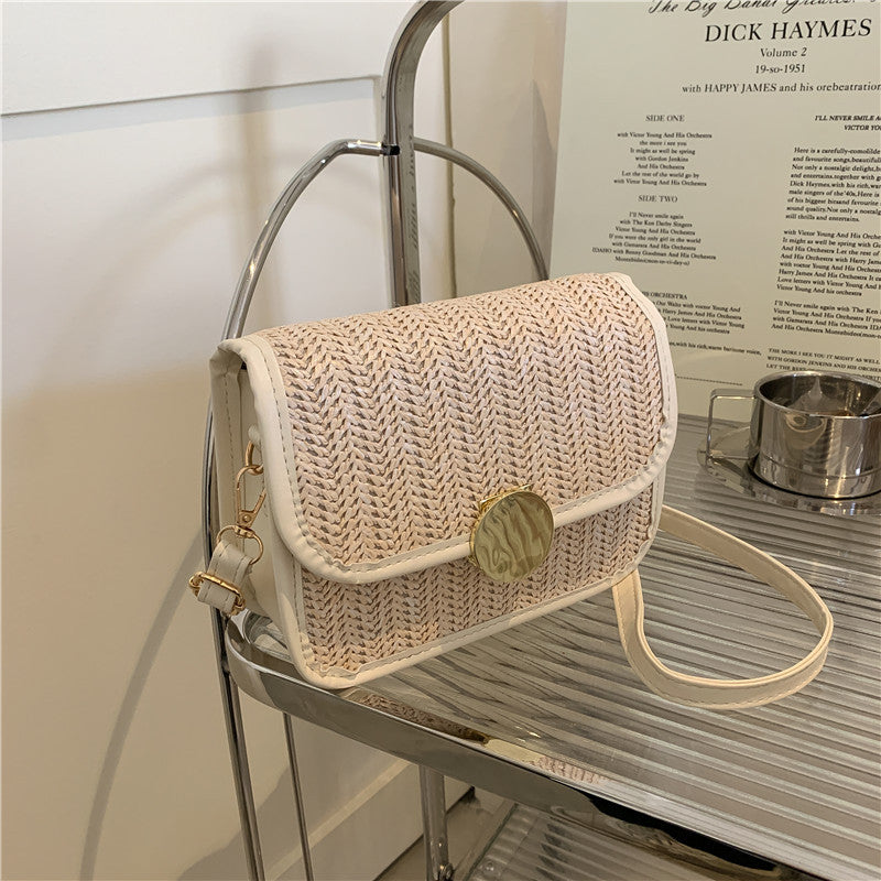 Niche Design Casual Saddle Bag Women's Summer Straw Bag Fashion Half Round Bag Korean Version All-Match Messenger Bag