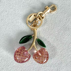 Bag Accessories Small Gift Cherry Crystal Fashion Keychain Creative Elegant Car Keychain Bag Pendant for Women