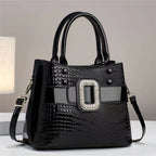 Lizard patterned single shoulder diagonal cross bag