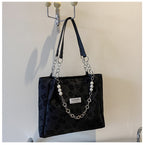 Niche Temperament Handbag On The New Summer Shoulder Underarm Bag Large Capacity Tote Bag Pearl Chain Bag