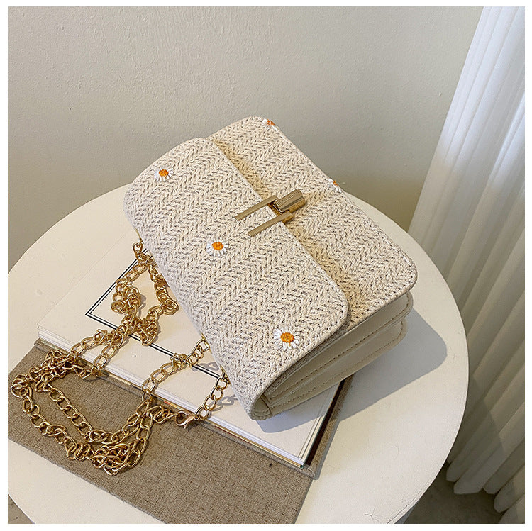 Summer Bag Women's New Korean Version Lace Flower Woven Bag Versatile Chain Bag Fashion One Shoulder Messenger Bag