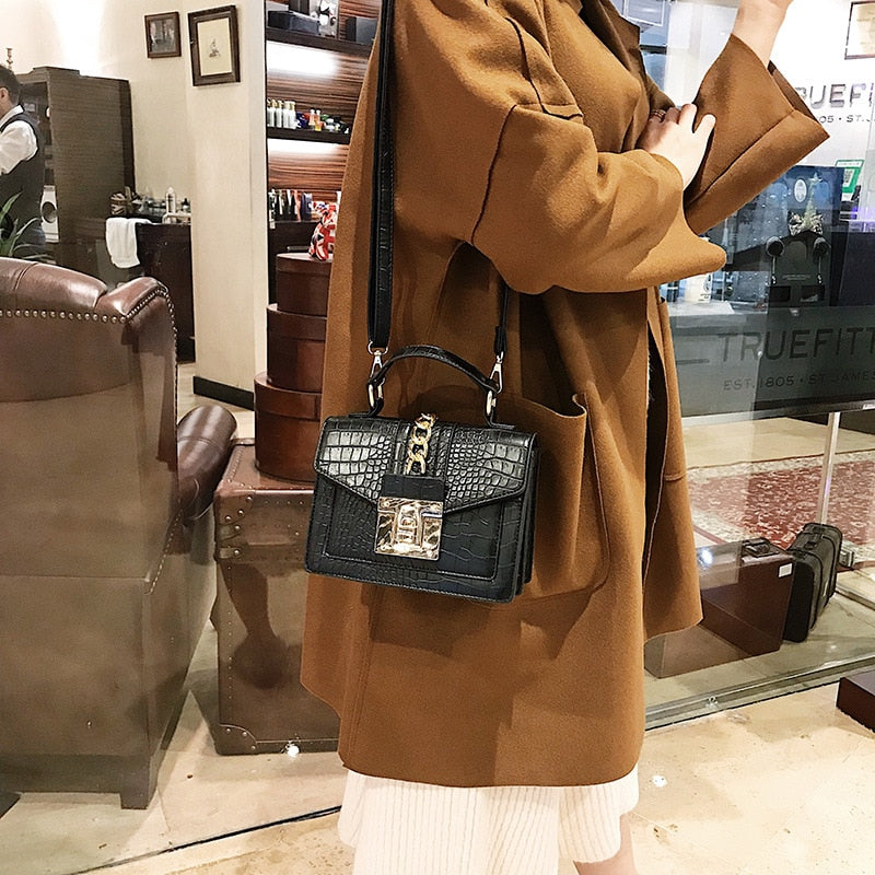 Fashion Alligator Women Shoulder Bags Designer Chains Handbags Luxury PU Leatehr Crossbody Bag Small Envelope Flap Famale Purses