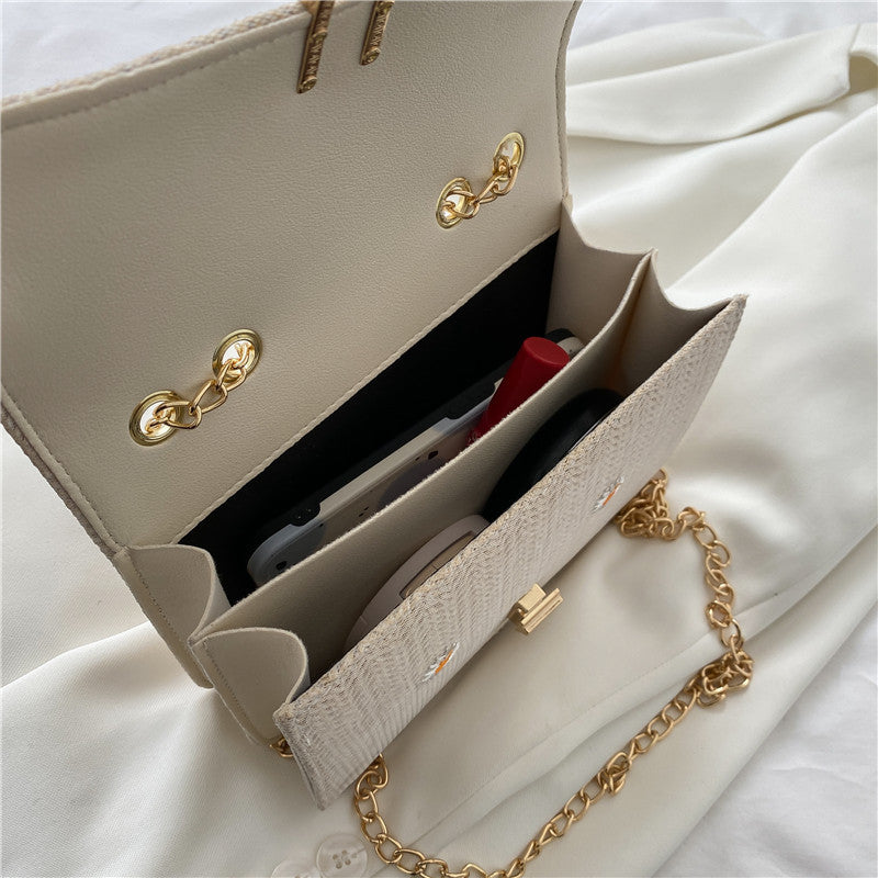 Summer Bag Women's New Korean Version Lace Flower Woven Bag Versatile Chain Bag Fashion One Shoulder Messenger Bag