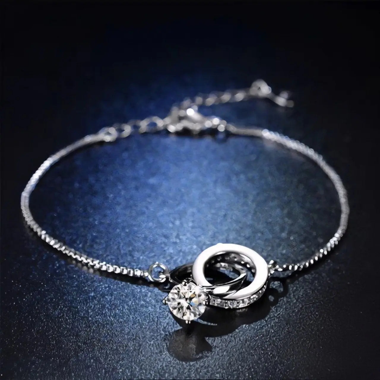 Luxury 925 Sterling Silver Brilliant Stone Interlocking ring Bracelet - NYSHK